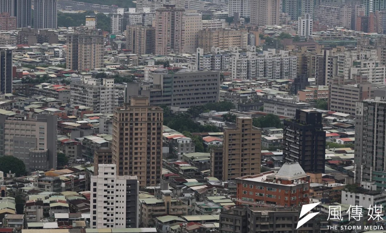 政府打房政策不斷,首購族、換屋族卻首當其衝!胡偉良分析房市未來走向,房價依舊難下跌